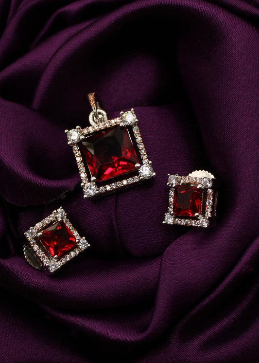 CLASSY SQUARE PENDANT SET