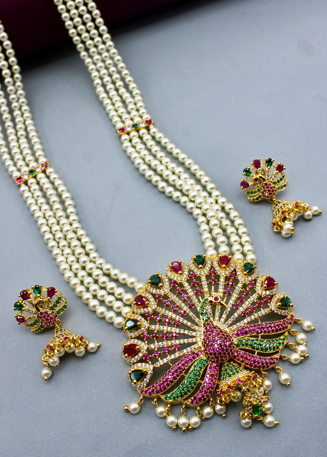 IMPRESSIVE PEACOCK DESIGNER NECKLACE