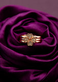 CLASSY FLORET FINGER RING