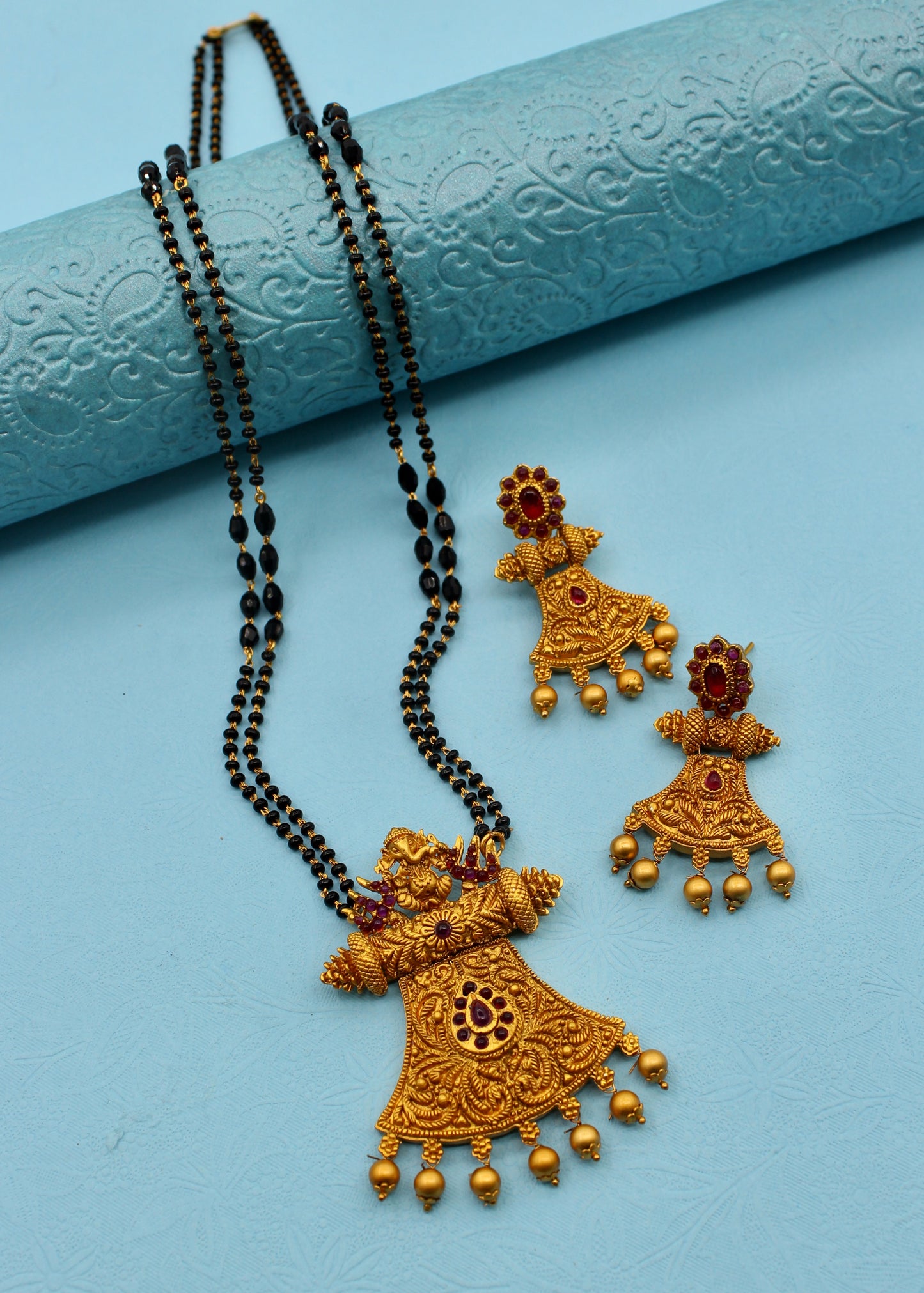 ROYAL TEMPLE PESHWAI MANGALSUTRA