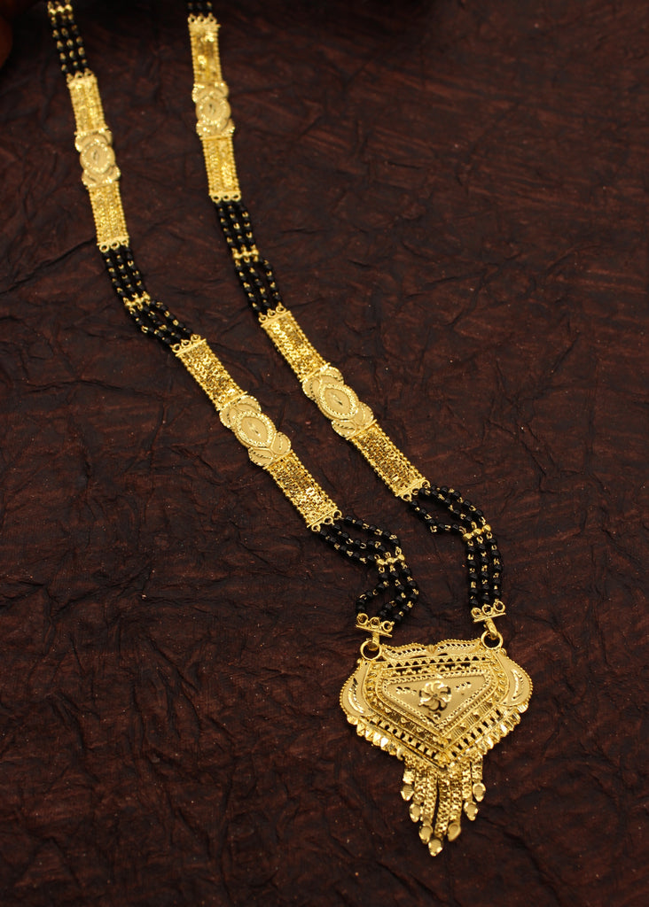 Design of mangalsutra hot sale of gold