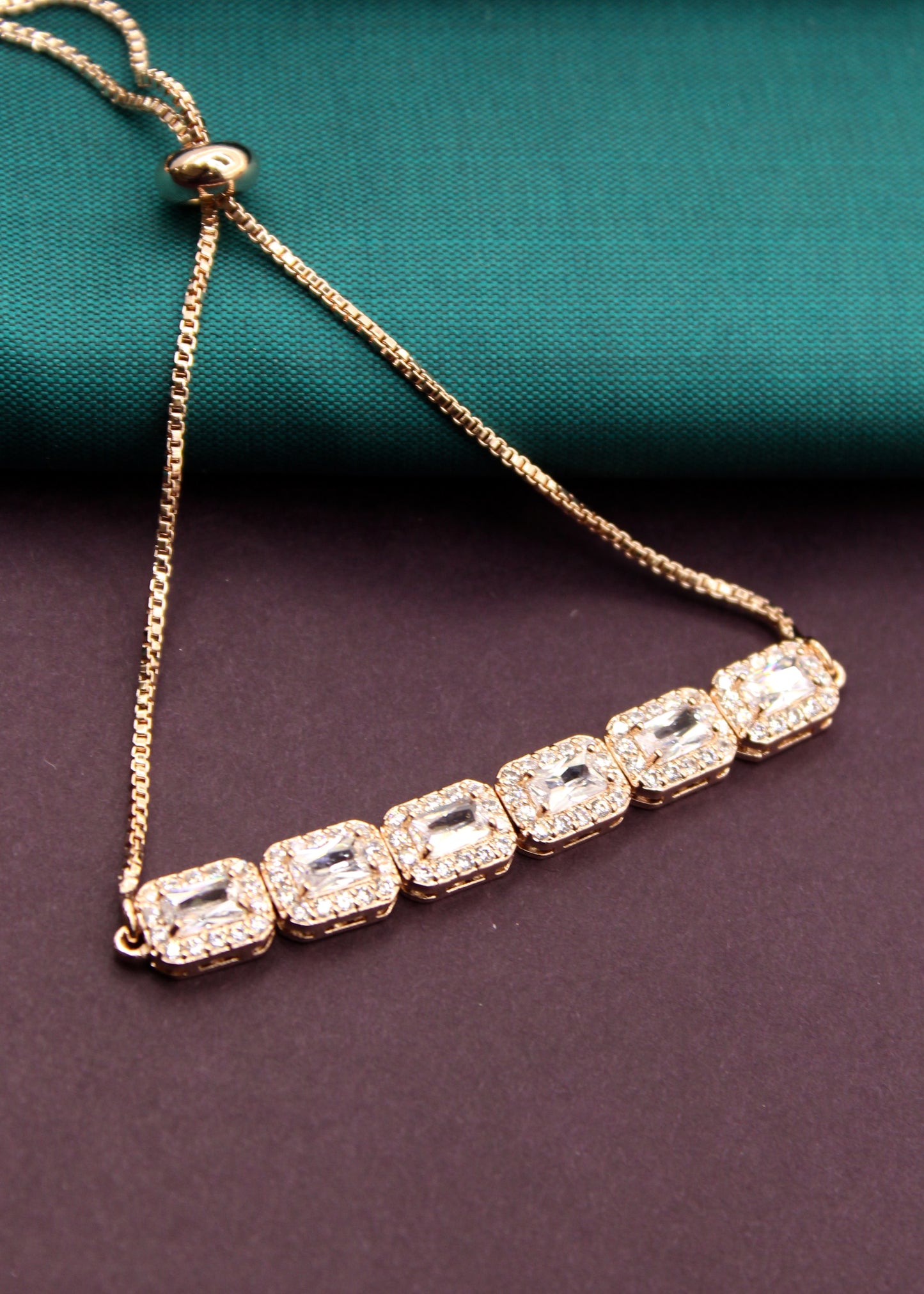 EXCLUSIVE DESIGNER BRACELET