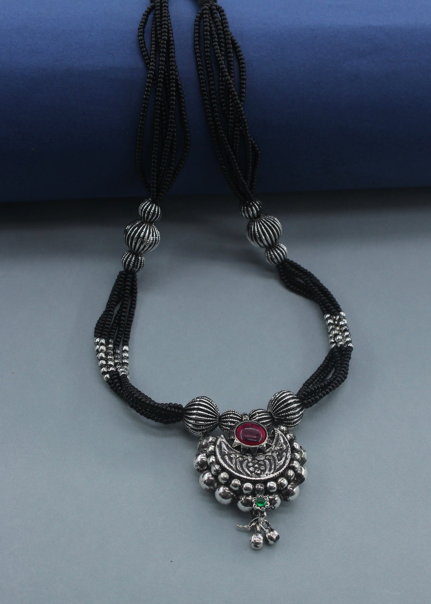 SIMPLE MOON DESIGN MANGALSUTRA