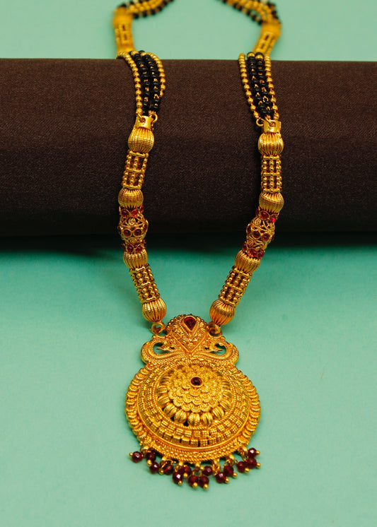 SPLENDID PESHWAI MANGALSUTRA