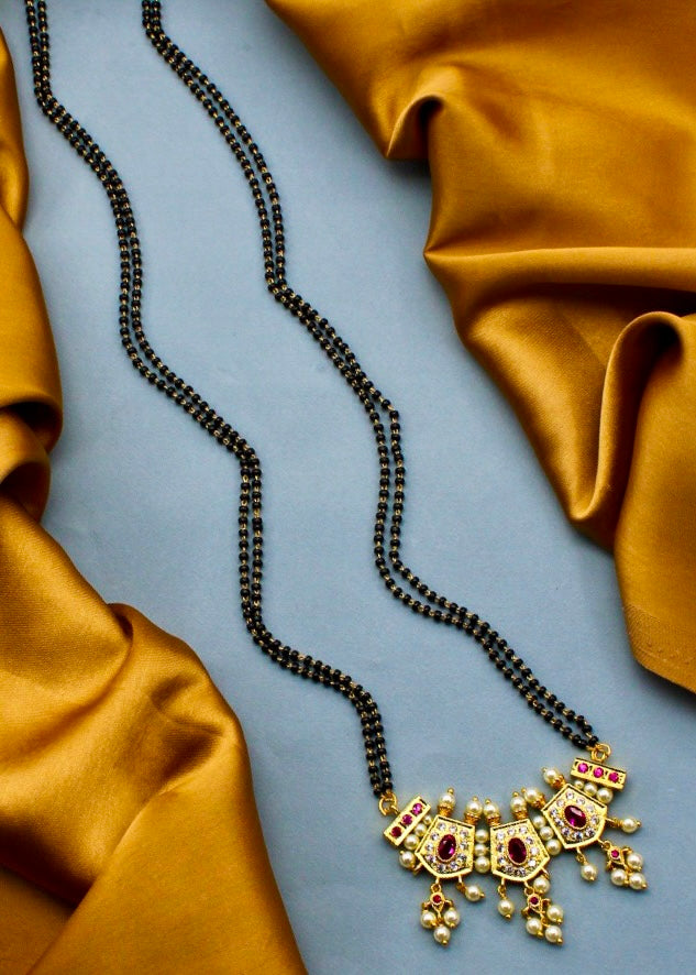 STUNNING PEARL MANGALSUTRA