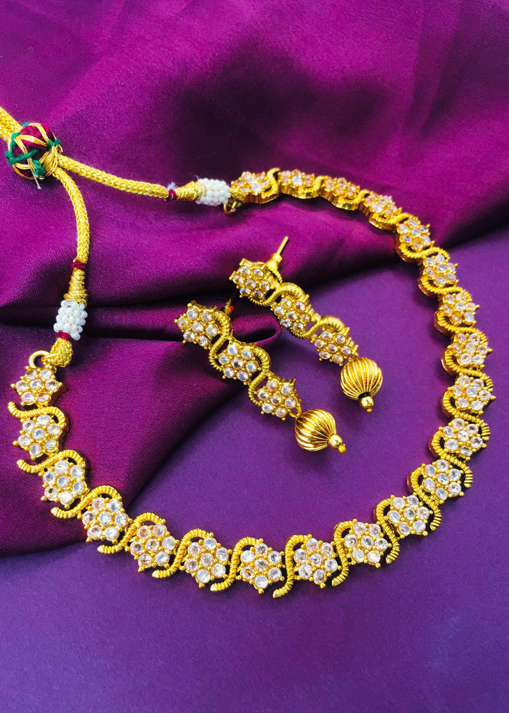 UNIQUE DESIGNER NECKLACE Sonchafa