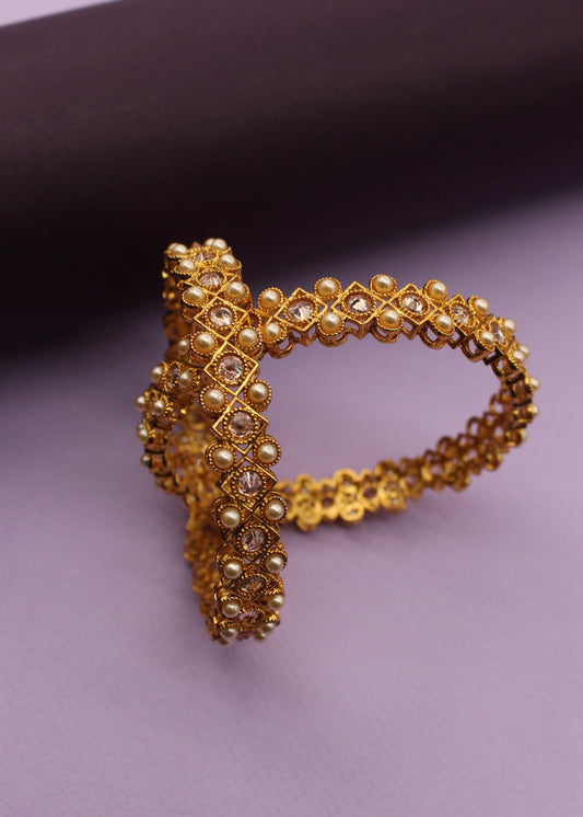 PEARLY TRADITIONAL BANGLES
