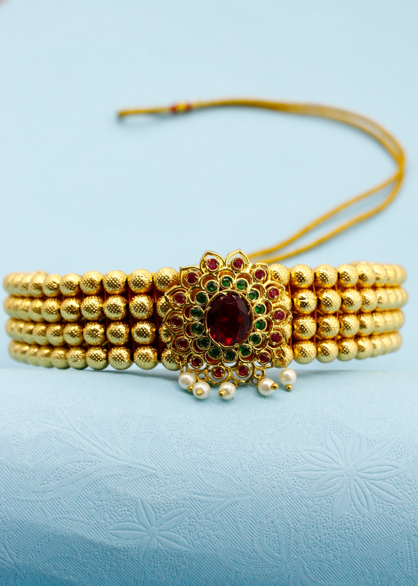 ROYAL MALHAR CHOKER