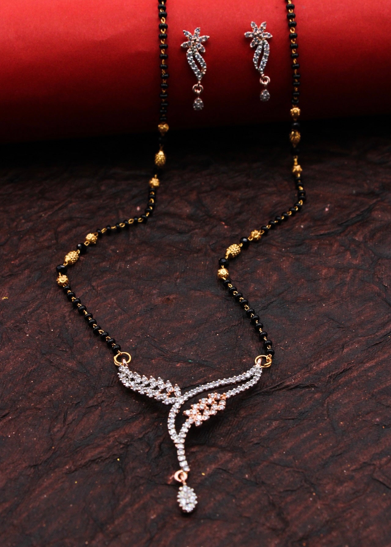 UNIQUE DESIGNER MANGALSUTRA