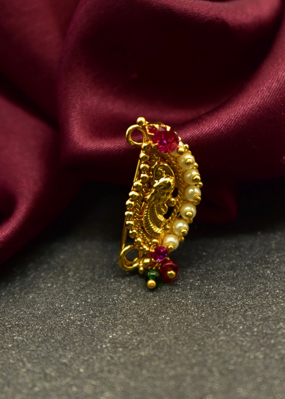 LEAFLET PEACOCK NATH