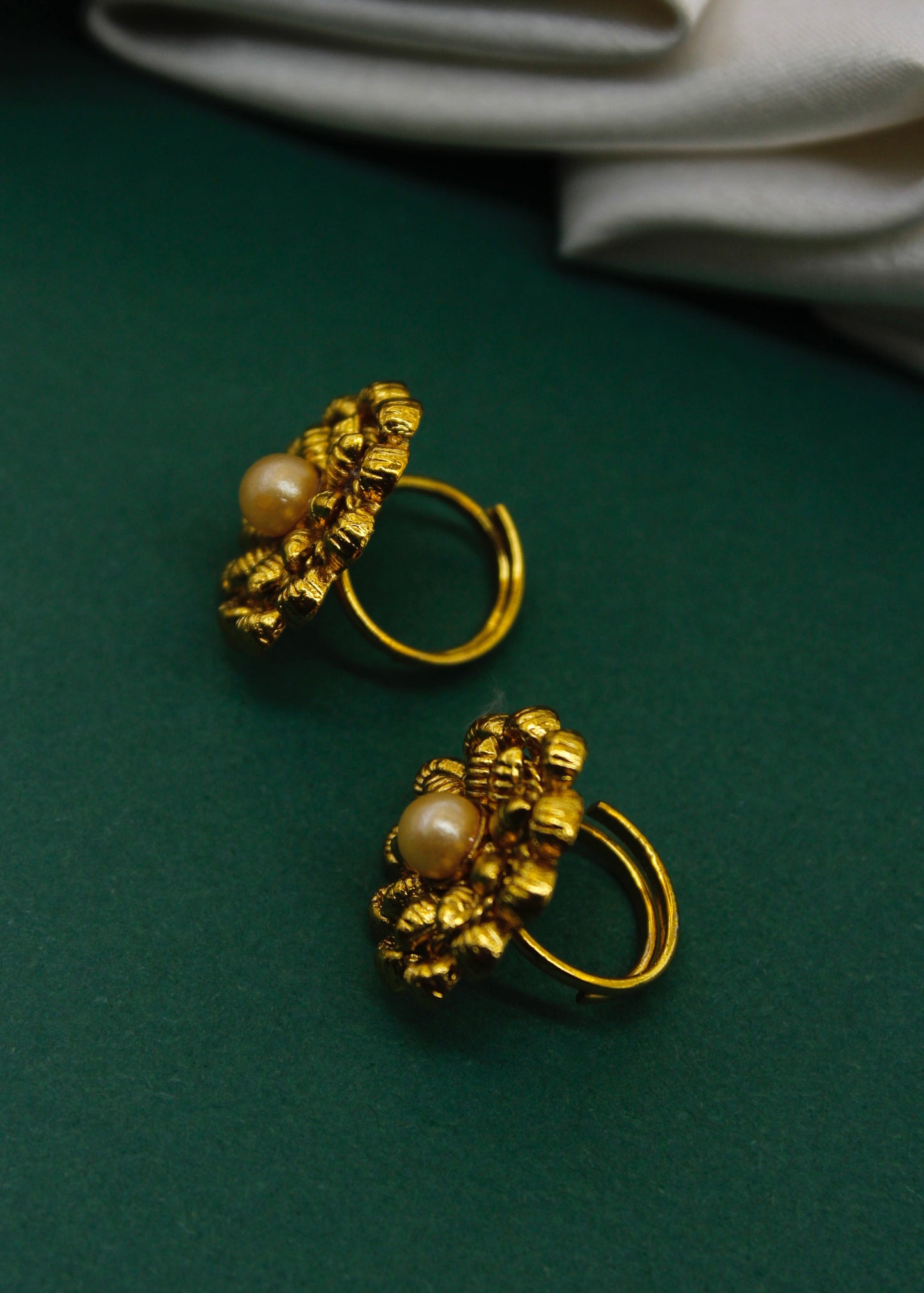 PEARL BEADS JODAVI