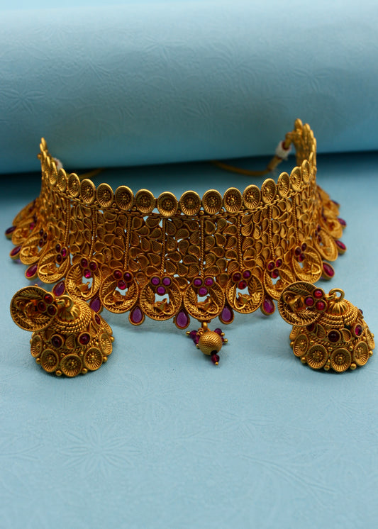 LEAFY FLORAL PESHWAI CHOKER