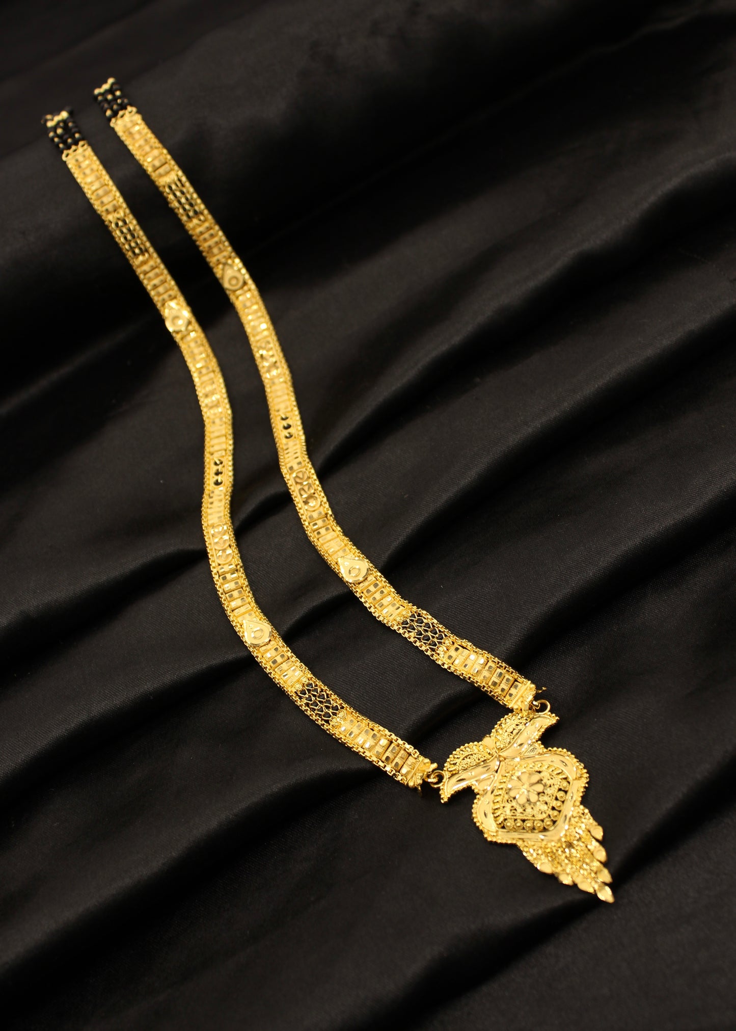 STUNNING 1 GRAM PATTI MANGALSUTRA