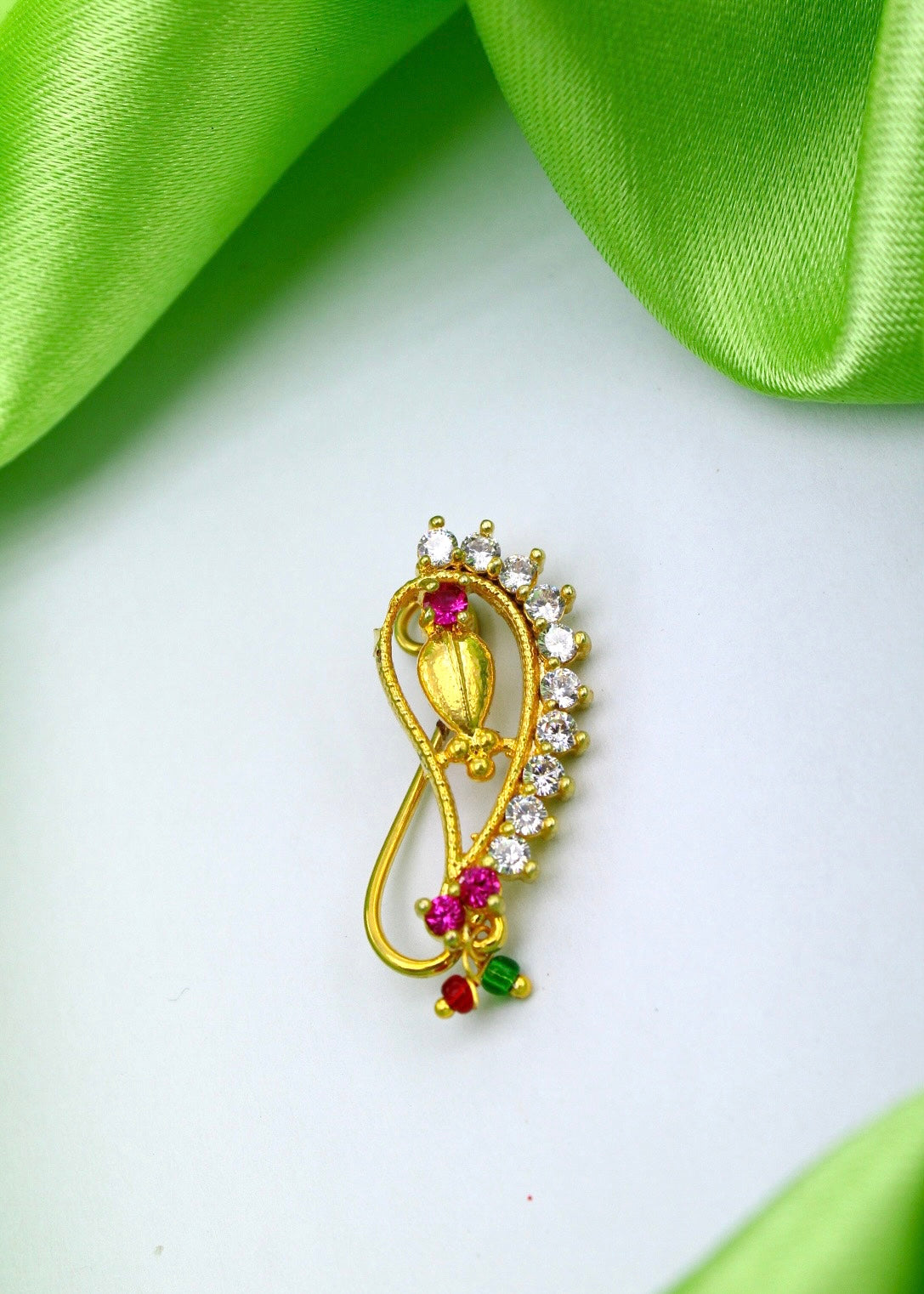 TRENDY ADORABLE NOSE PIN