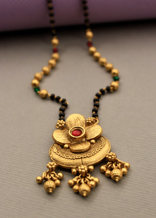 CLASSY FLORAL AHILYA MANGALSUTRA