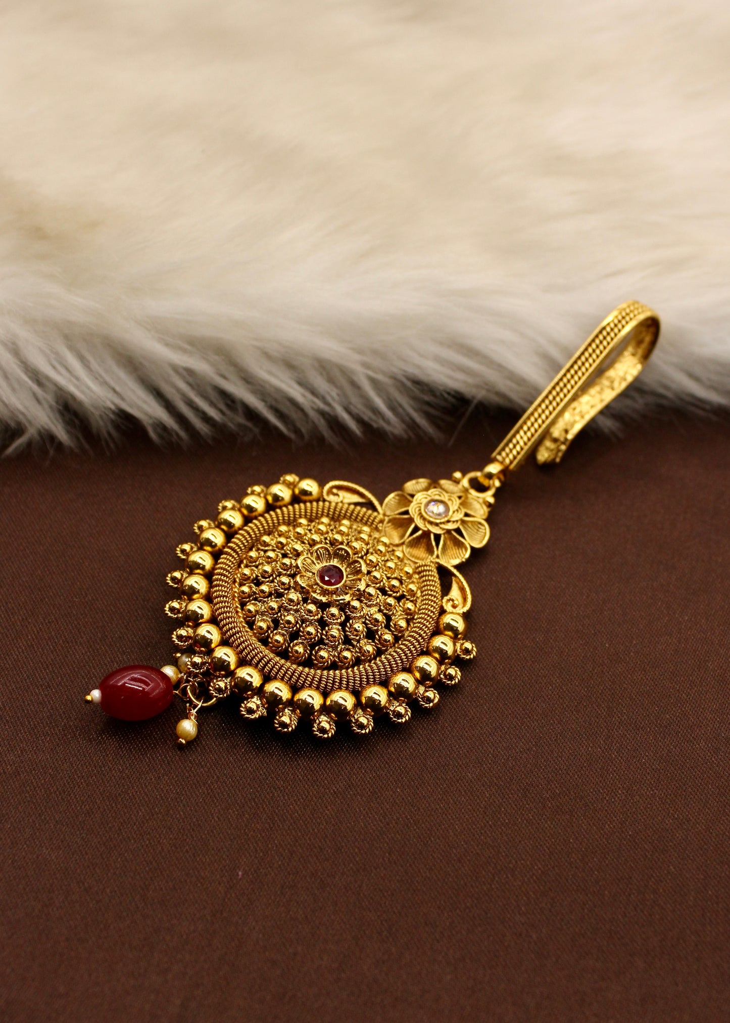 GOLDEN BEADED FLORAL CHALLA