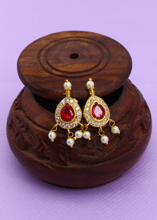 IMPRESSIVE DROPLET EARRINGS