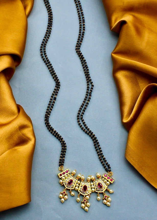STUNNING PEARL MANGALSUTRA