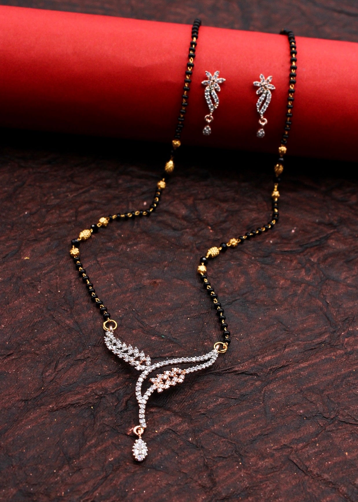 UNIQUE DESIGNER MANGALSUTRA