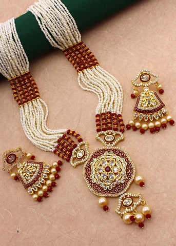 Small hot sale moti necklace