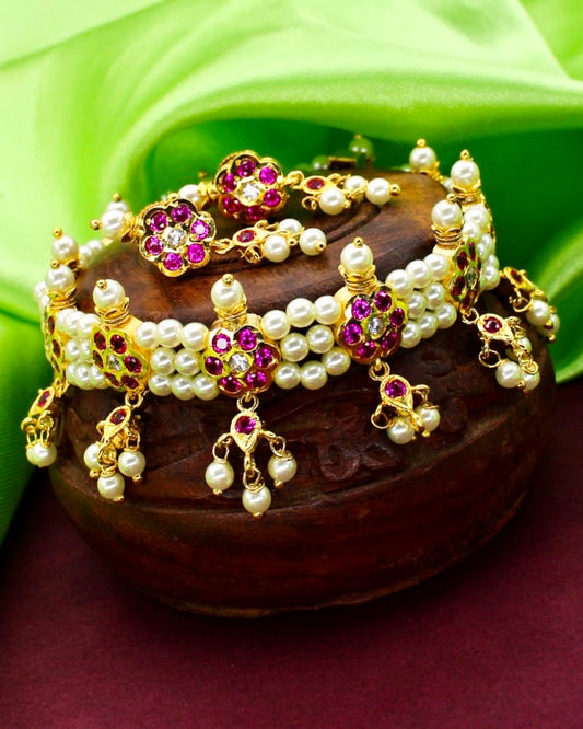 PINK FLOWERET MOTI CHOKER