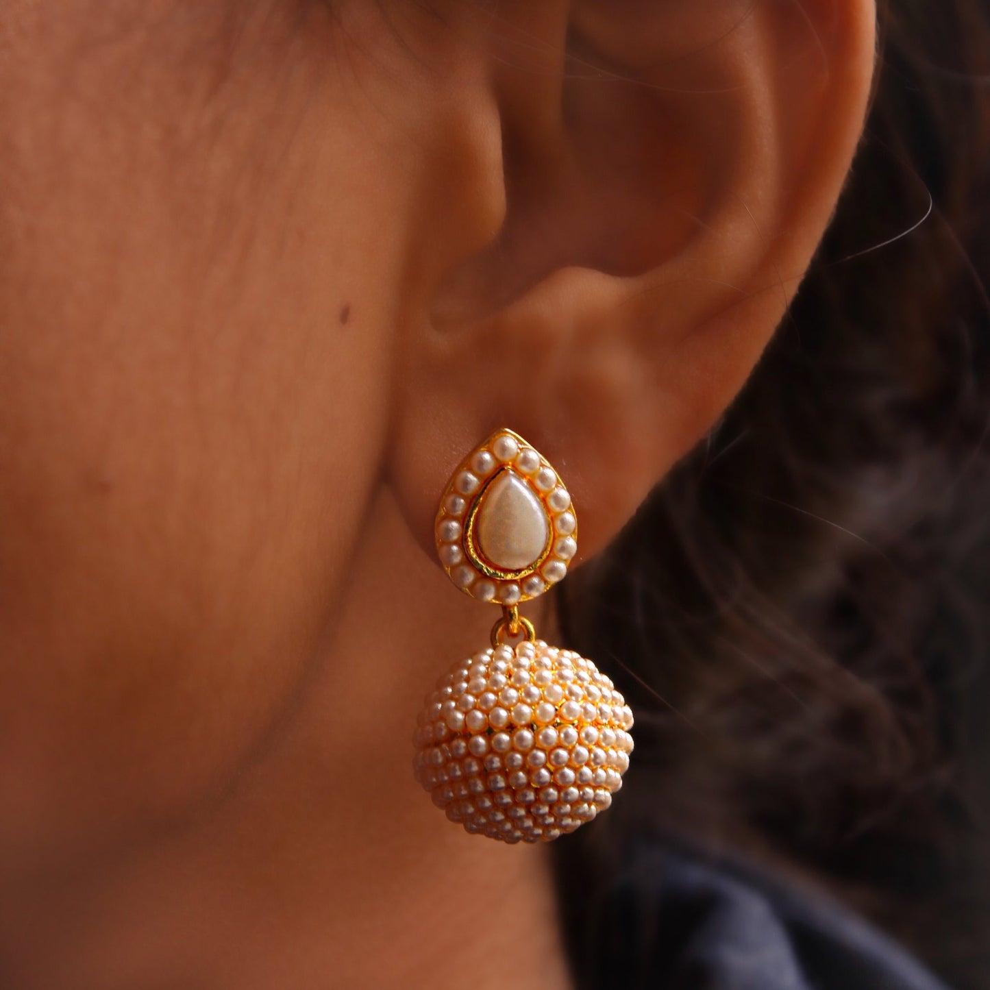 PEARL BALL EARRINGS