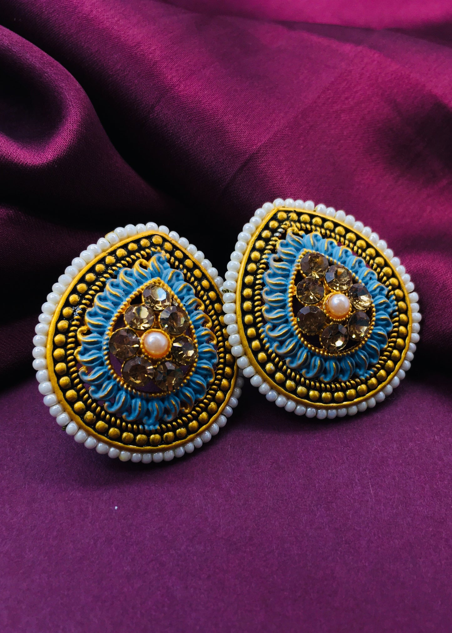 DROPLET DESIGNER STUDS